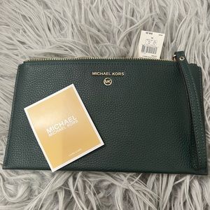 Michael Kors Cluth